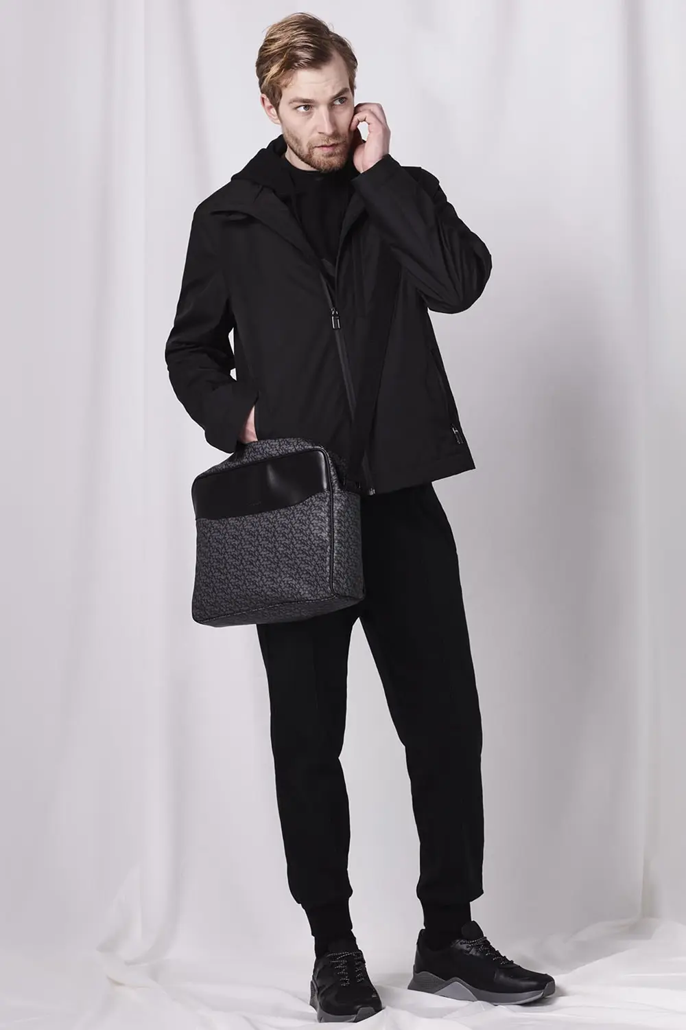 7 façons de porter le pantalon de survêtement avec style, sans paraître négligé