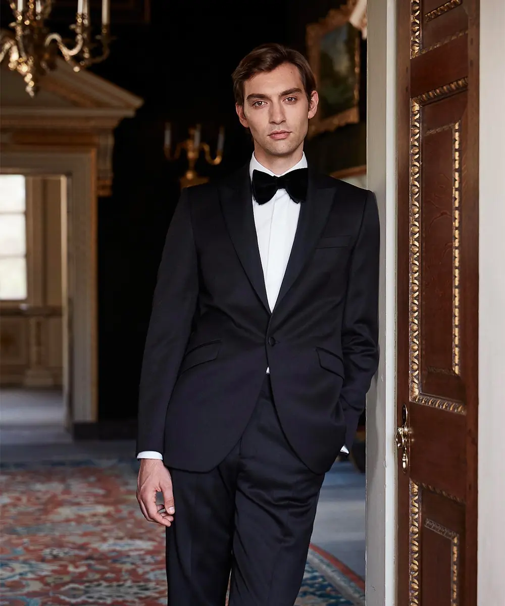 Vêtements de nuit : les meilleurs fabricants de smokings pour hommes